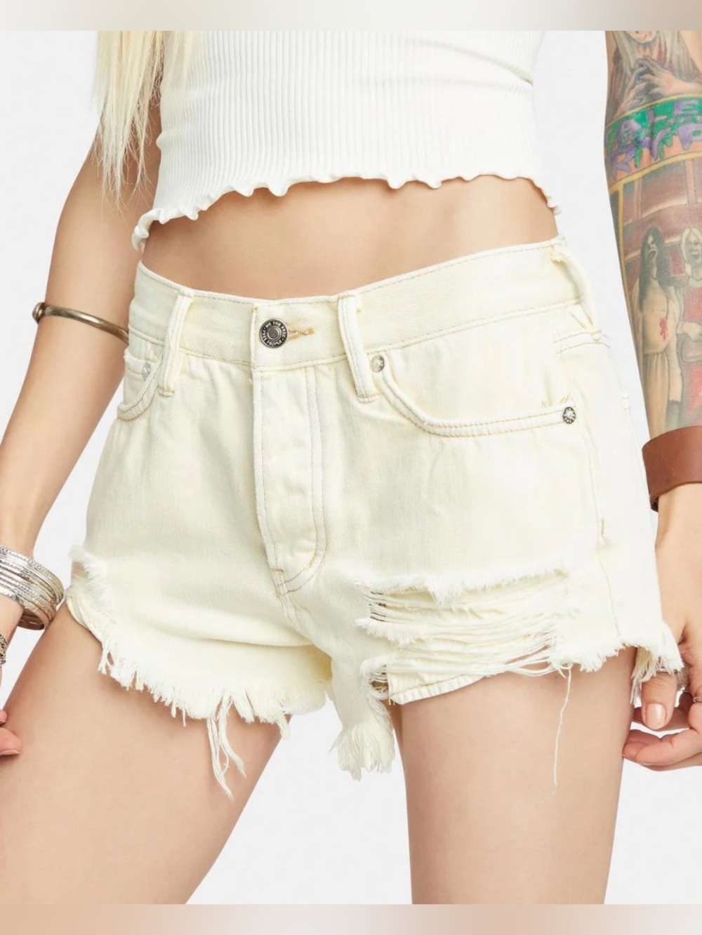 Free People Loving Good Vibrations Distressed Cutoff Denim Shorts Womens Size 28